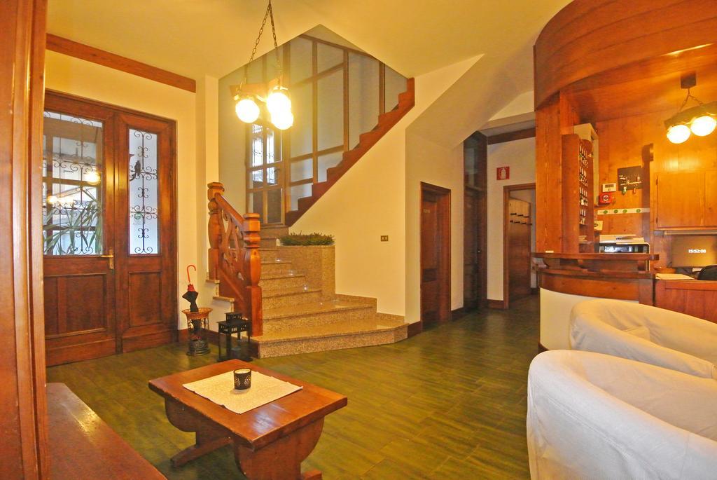 Albergo Al Sole Val di Zoldo Exteriör bild